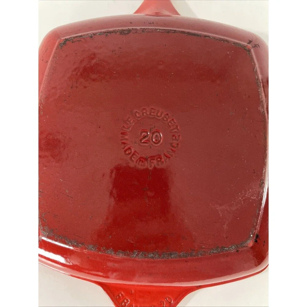 Le Creuset Flame Orange Enameled #20 Cast Iron Square Grill Pan Griddle